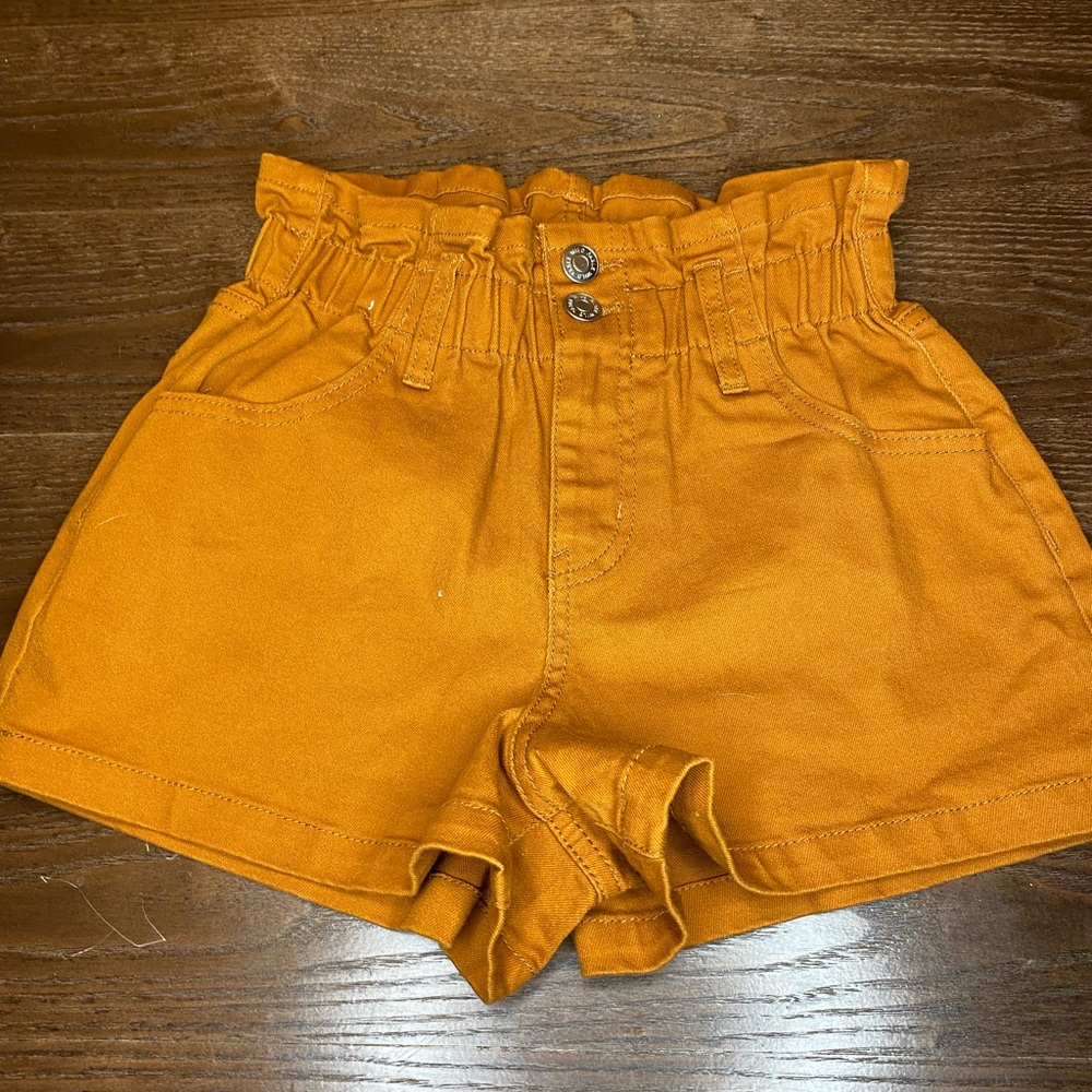 orange ruched high waisted shorts!